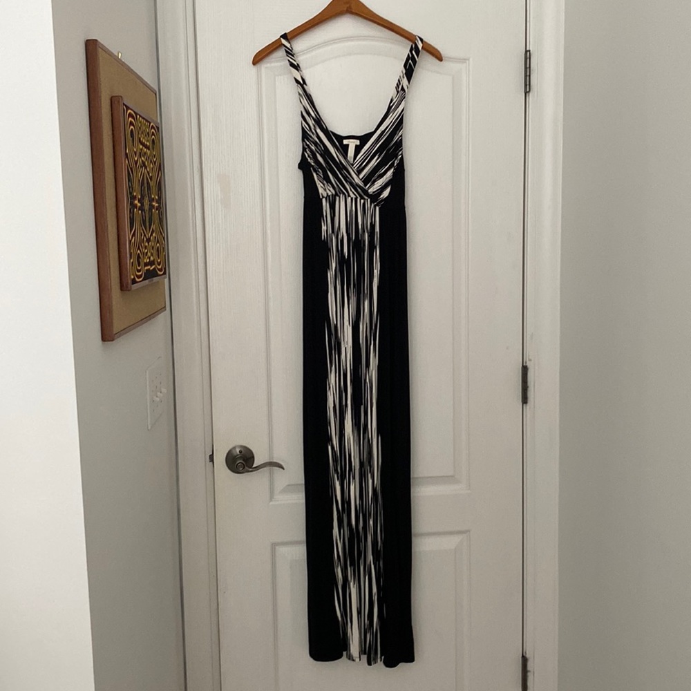 Soma maxi dress. Slimming pattern